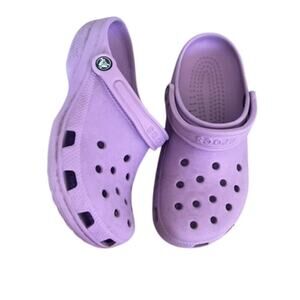 Lavender crocs gently used size 6 in womens nursing shoes, sandals, slides
